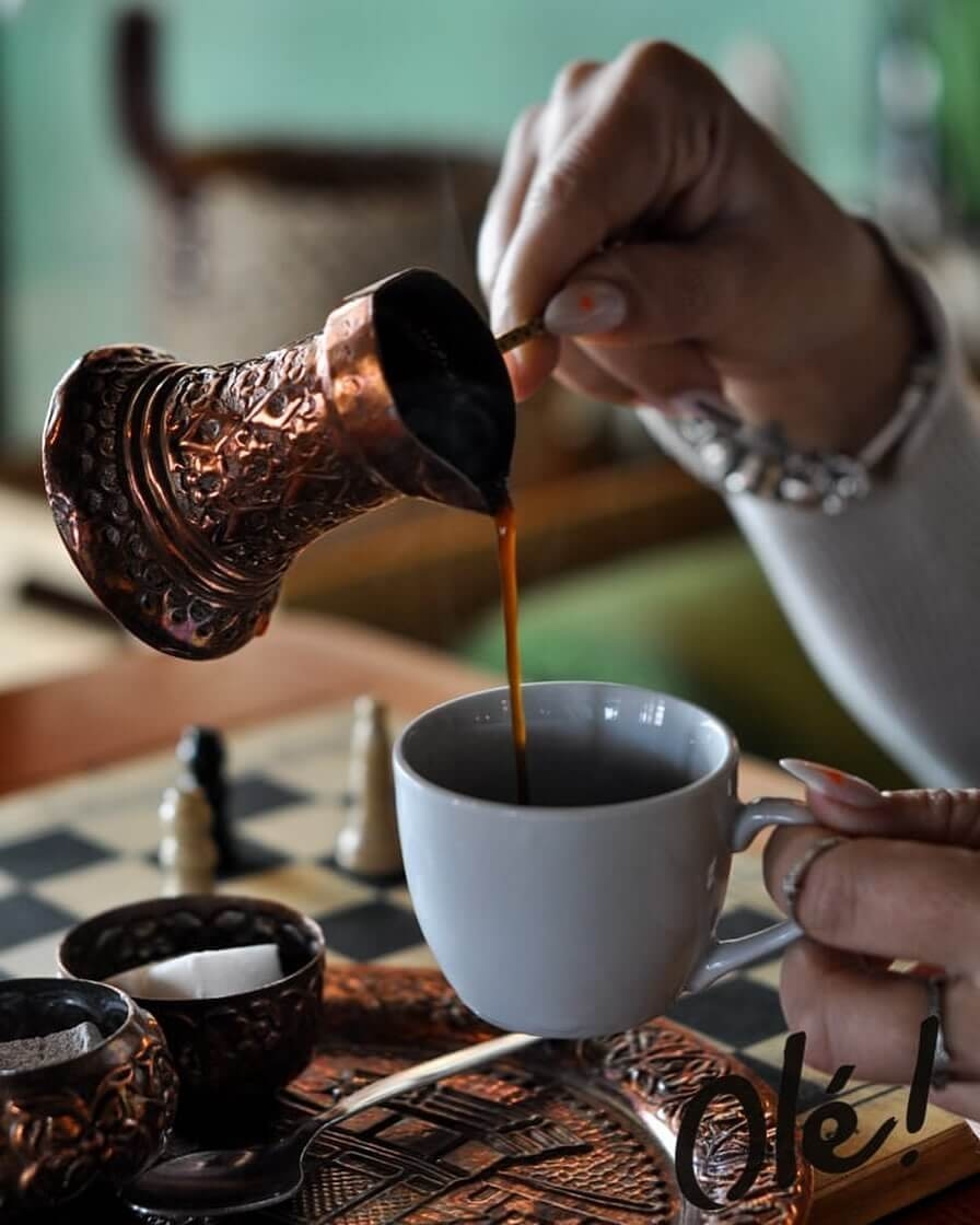 Godišnje se u svetu popije 400 milijardi šoljica kafe.